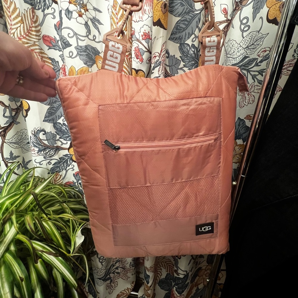 UGG OUTDOOR BLANKET